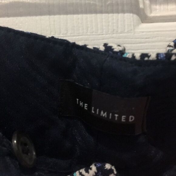 The Limited Aztec printed shorts SZ 4 - Picture 4 of 9